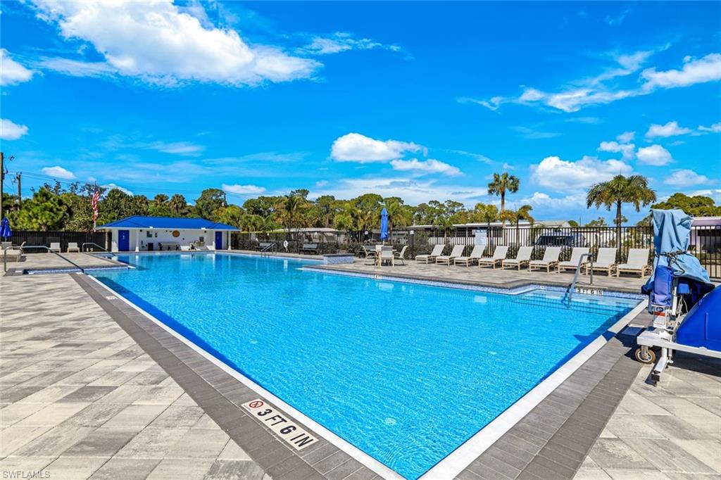 IMPERIAL BONITA ESTATES - Residential