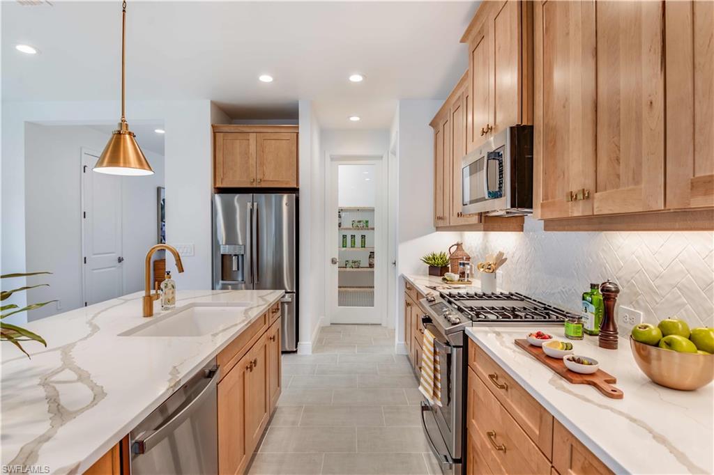 TIDE MARSH - Residential