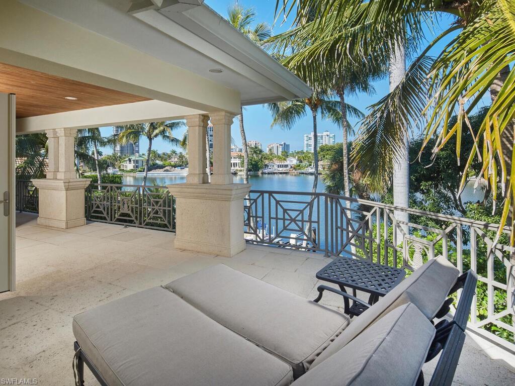 PARK SHORE - Residential Lease