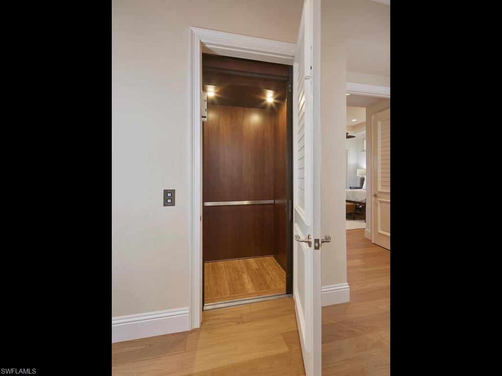 PARK SHORE - Residential Lease