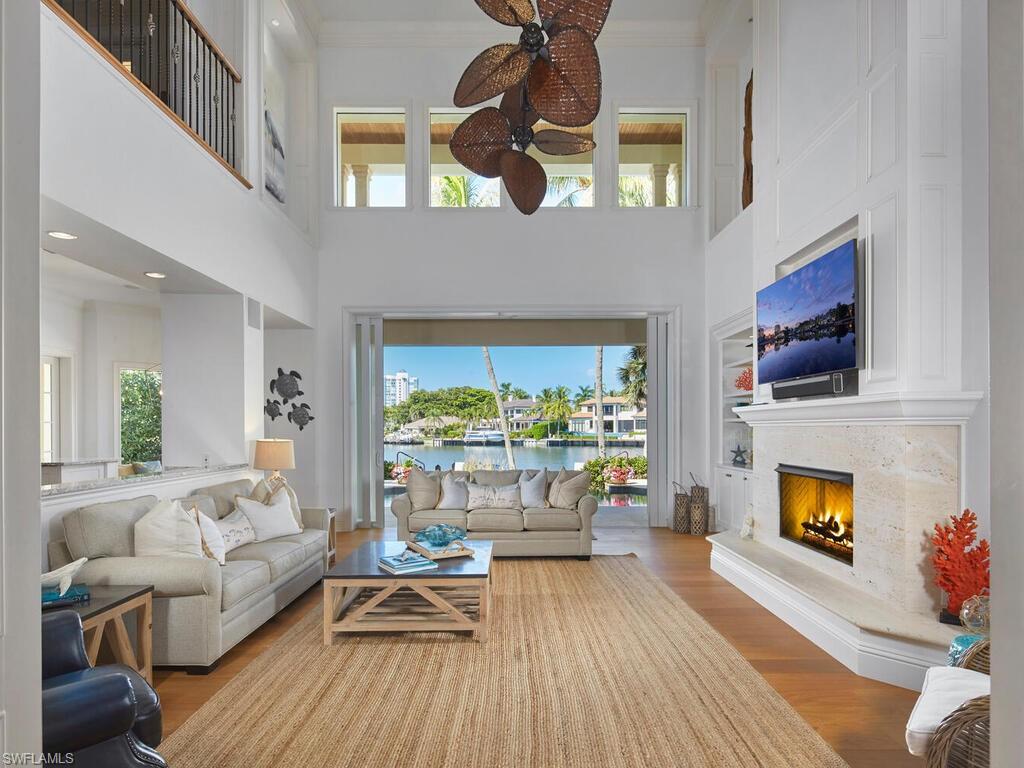 PARK SHORE - Residential Lease