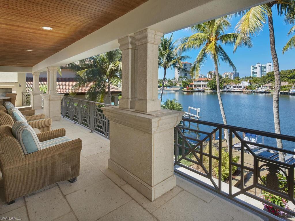 PARK SHORE - Residential Lease