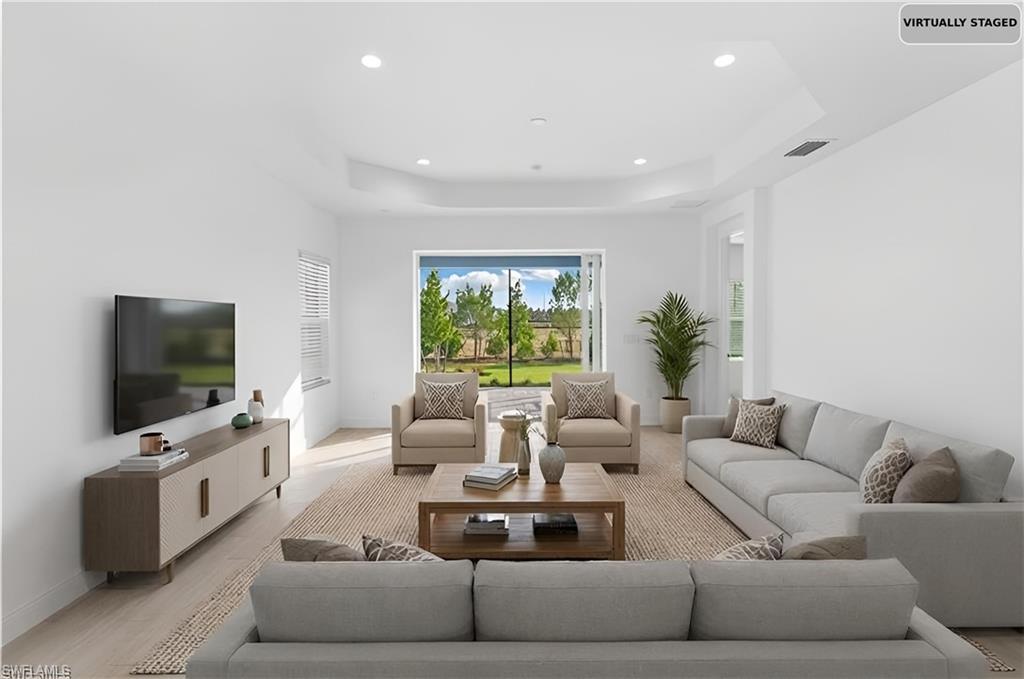 SKYSAIL - Residential Lease