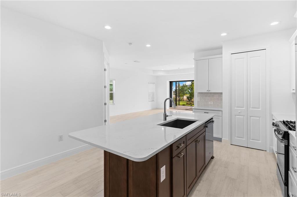 SKYSAIL - Residential Lease