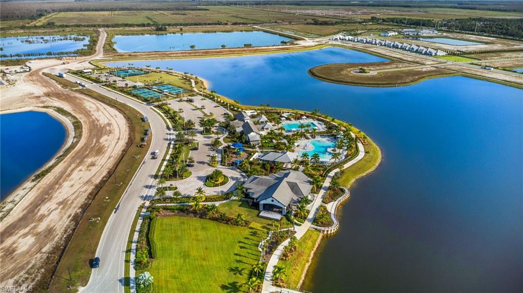 SKYSAIL - Residential Lease