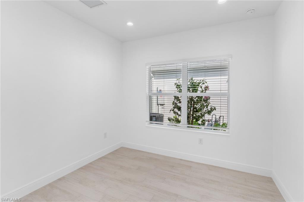 SKYSAIL - Residential Lease