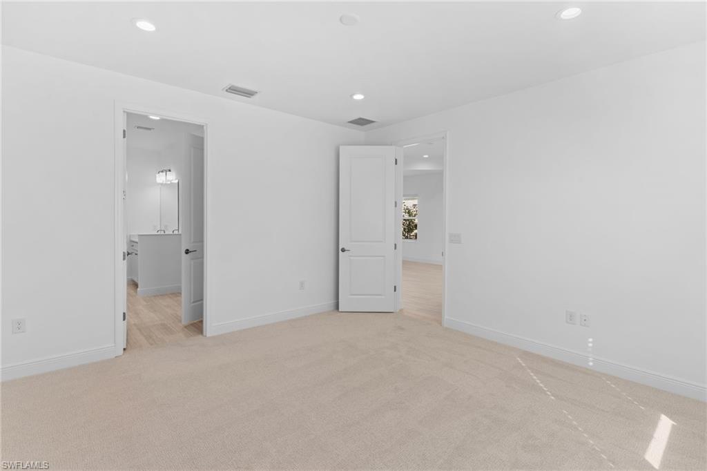 SKYSAIL - Residential Lease