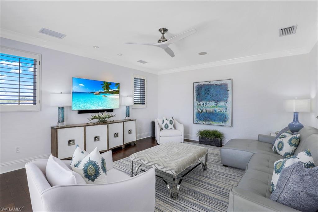 LUCARNO - Residential