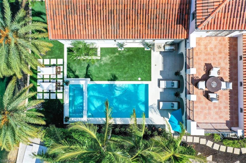 LUCARNO - Residential