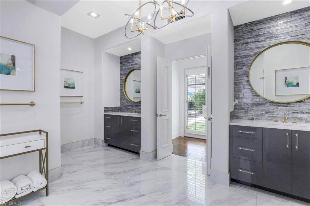 LUCARNO - Residential