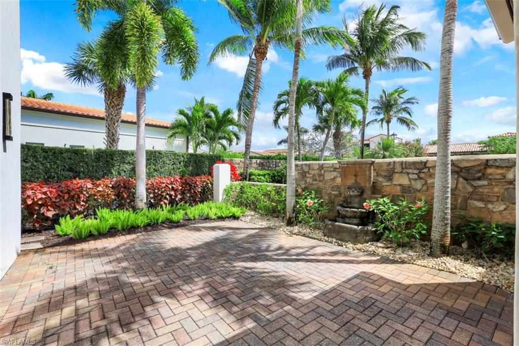 LUCARNO - Residential