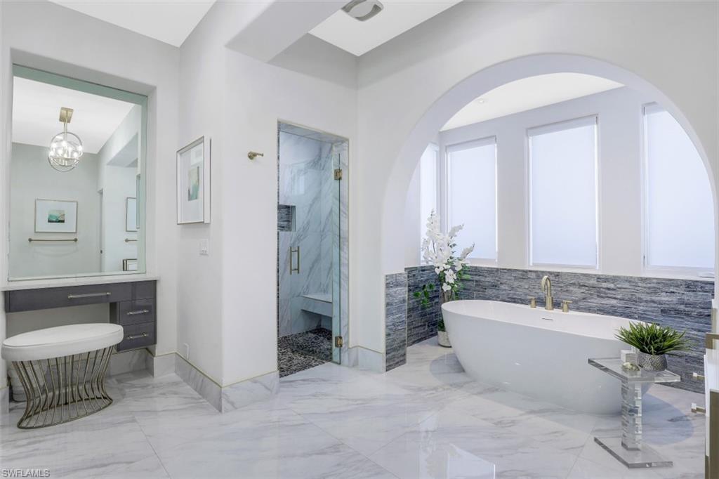 LUCARNO - Residential