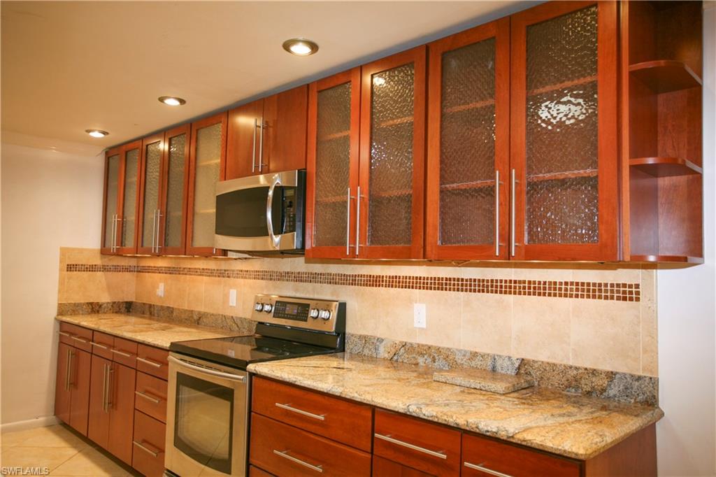 TANGLEWOOD - Residential Lease