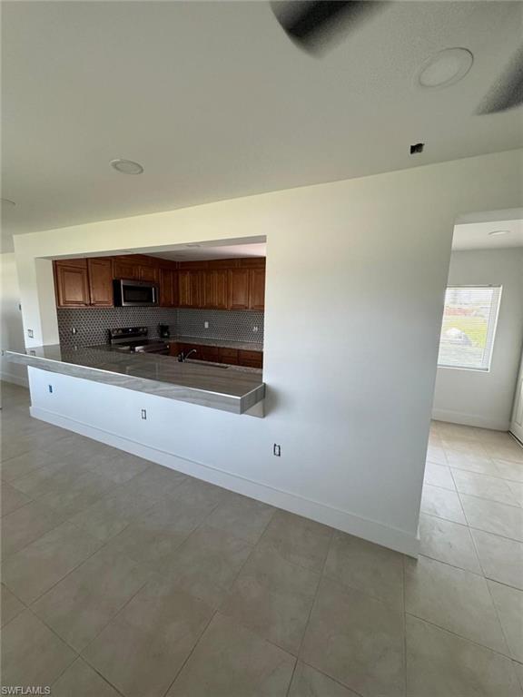 PORT CHARLOTTE - Residential Lease