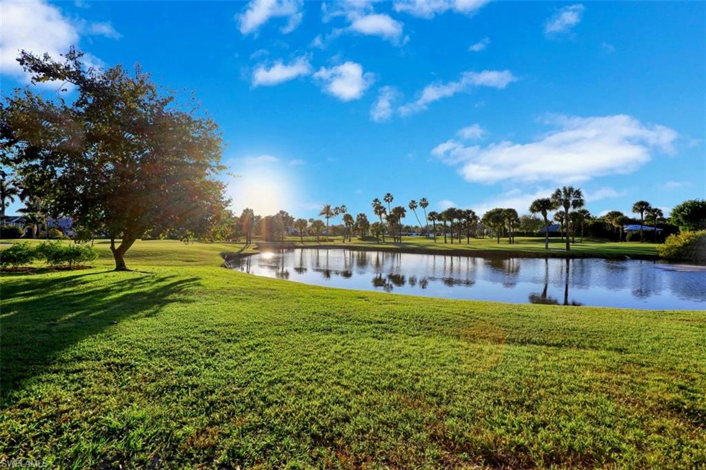 MOORINGS - Residential