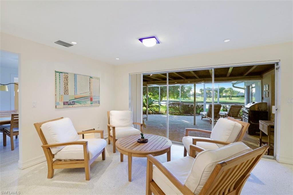 MOORINGS - Residential