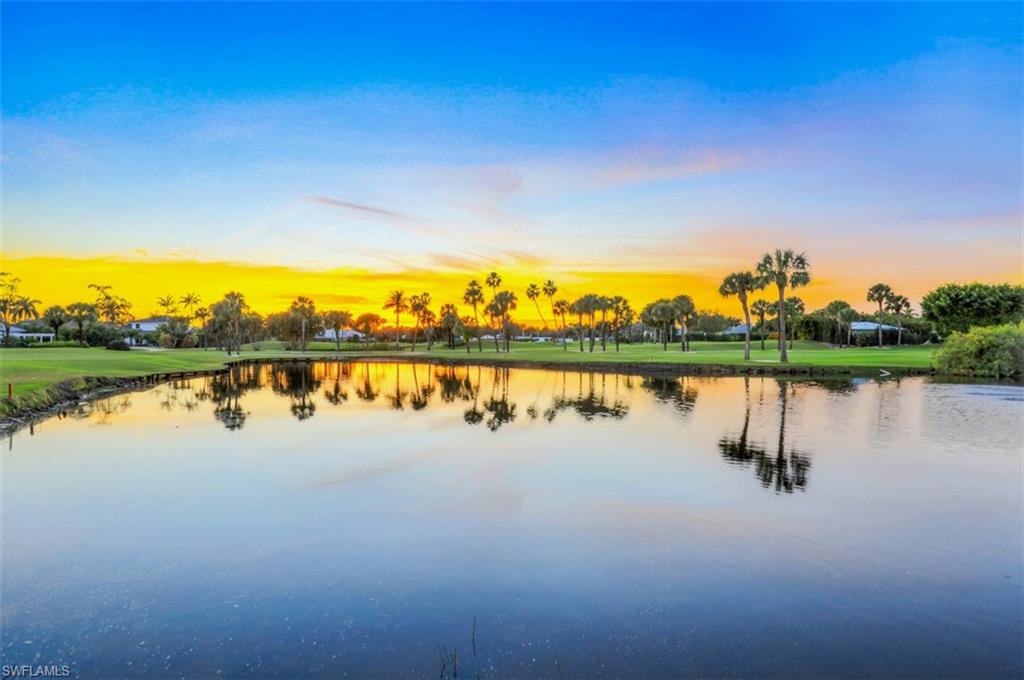 MOORINGS - Residential