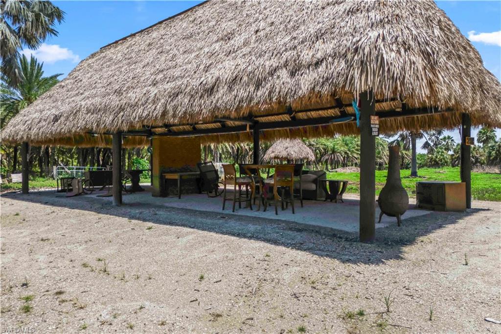 MASTERS LANDINGS - Land