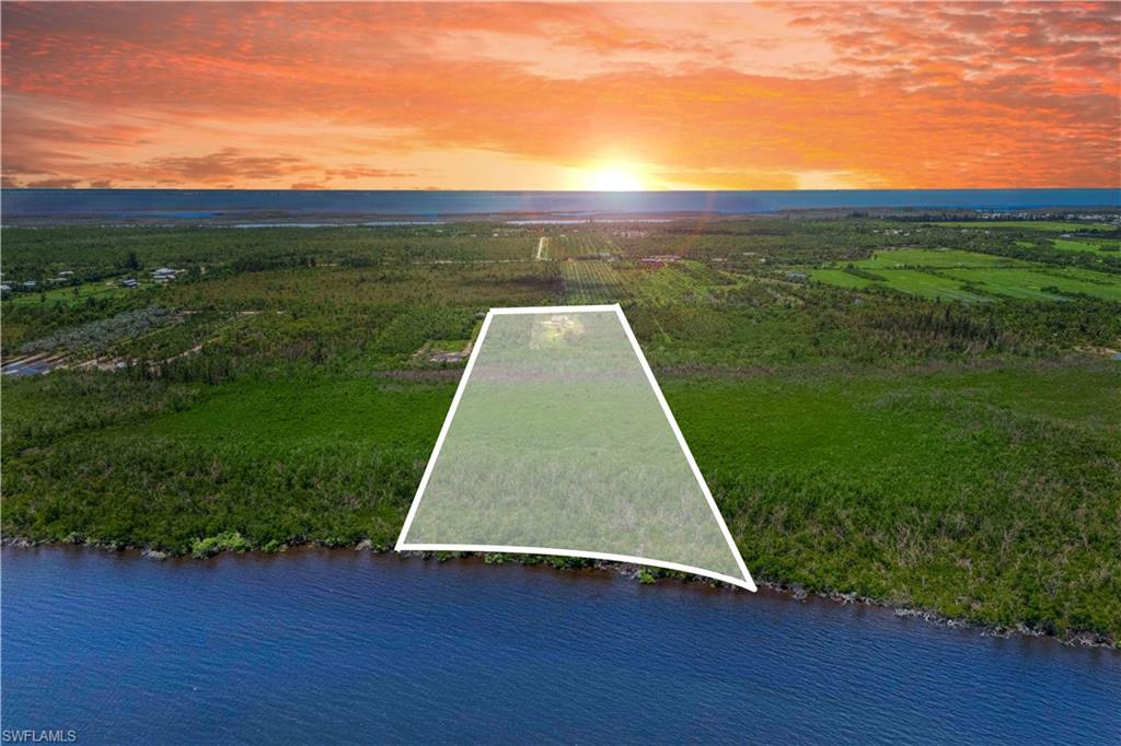 MASTERS LANDINGS - Land