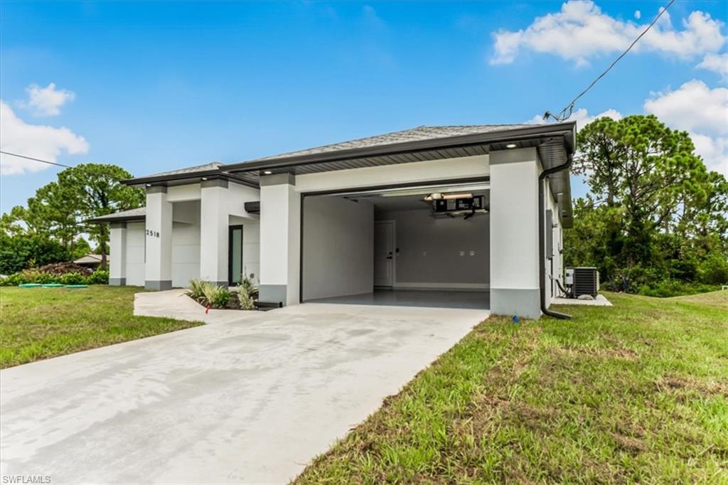 LEHIGH ACRES - Residential