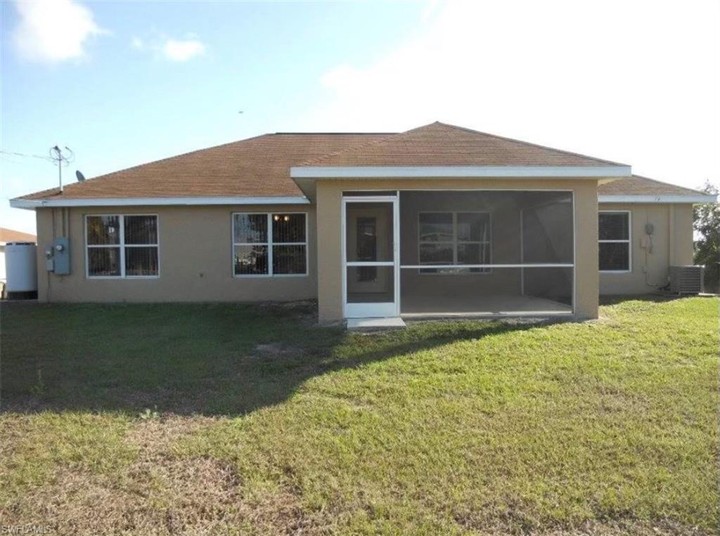 CAPE CORAL - Residential