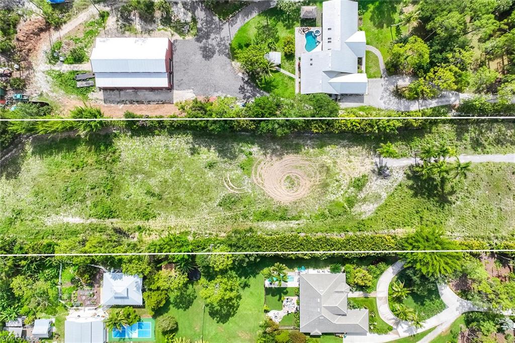 OAKES ESTATES - Land