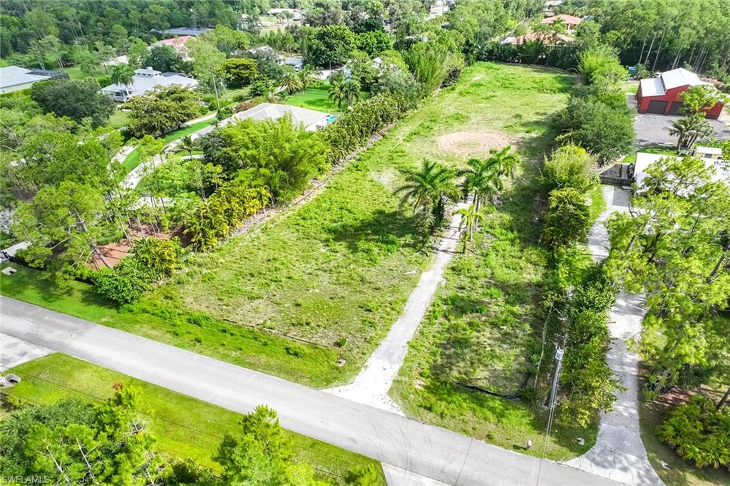 OAKES ESTATES - Land
