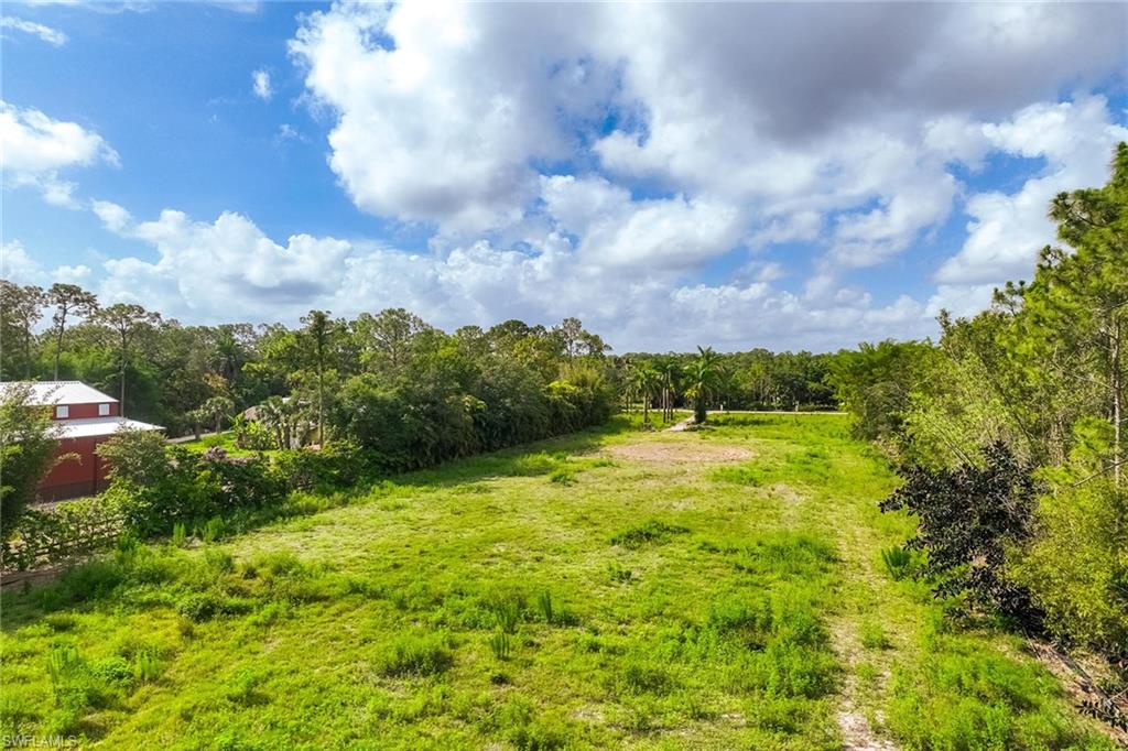 OAKES ESTATES - Land