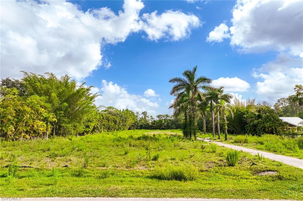 OAKES ESTATES - Land