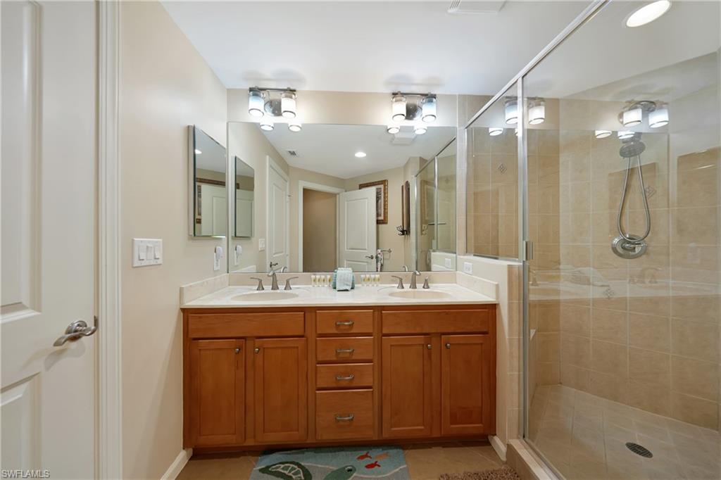 CAPE HARBOUR - Residential