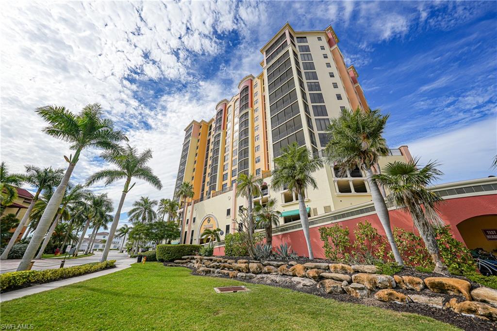 CAPE HARBOUR - Residential