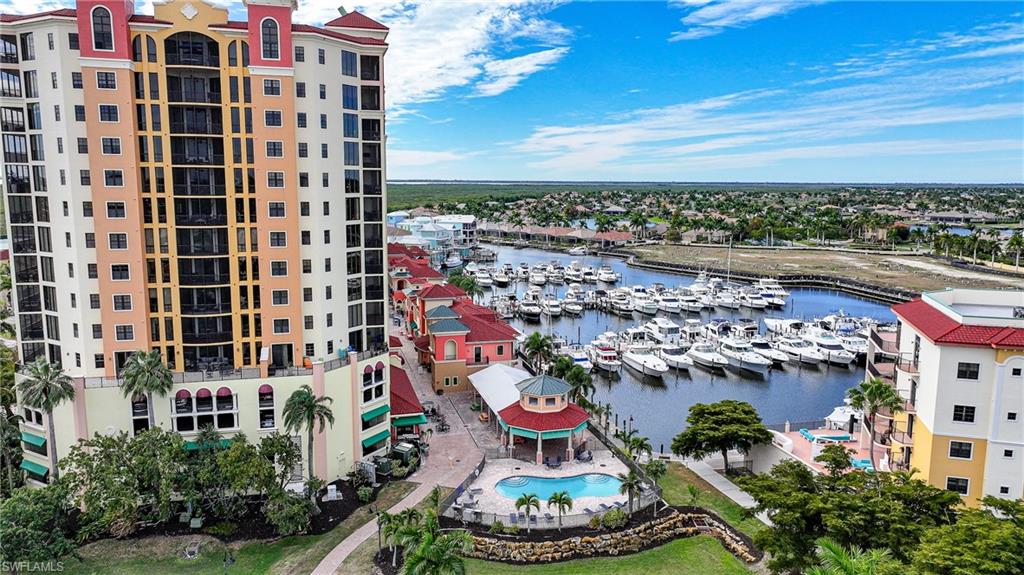 CAPE HARBOUR - Residential