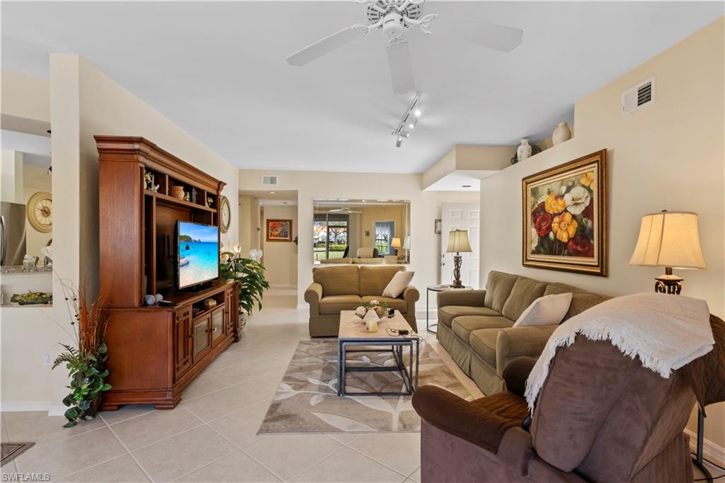 PIPERS GROVE - Residential