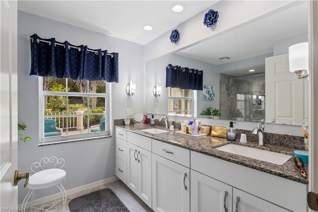 PIPERS GROVE - Residential