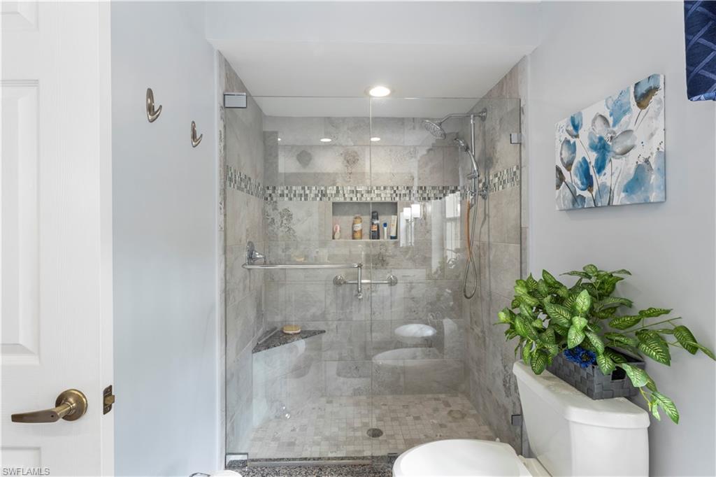 PIPERS GROVE - Residential