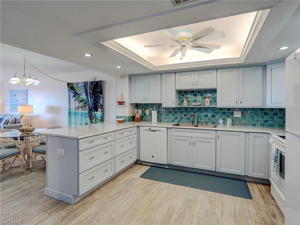 SURF SONG CONDO - Residential