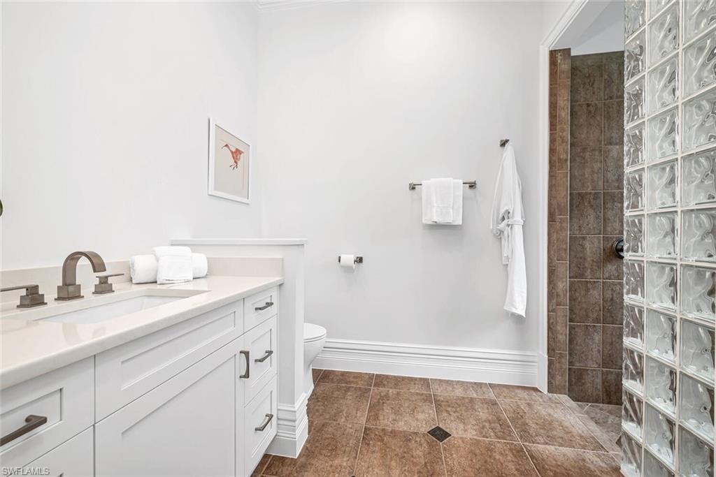 BANYAN ISLAND - Residential