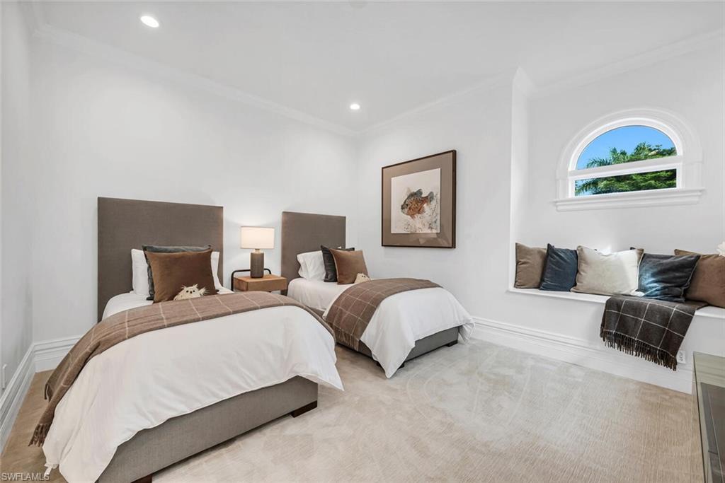 BANYAN ISLAND - Residential