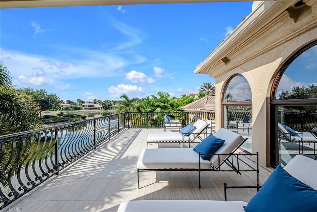 BANYAN ISLAND - Residential