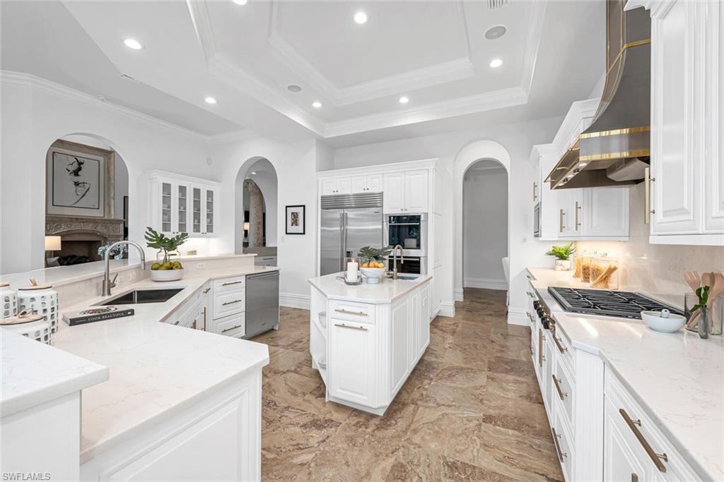 BANYAN ISLAND - Residential