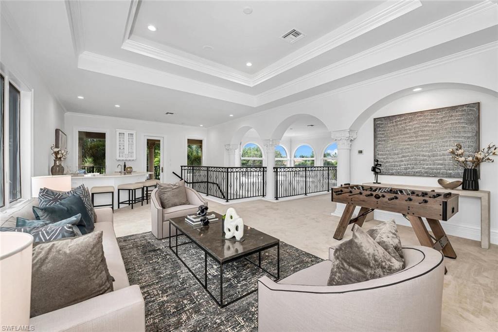 BANYAN ISLAND - Residential