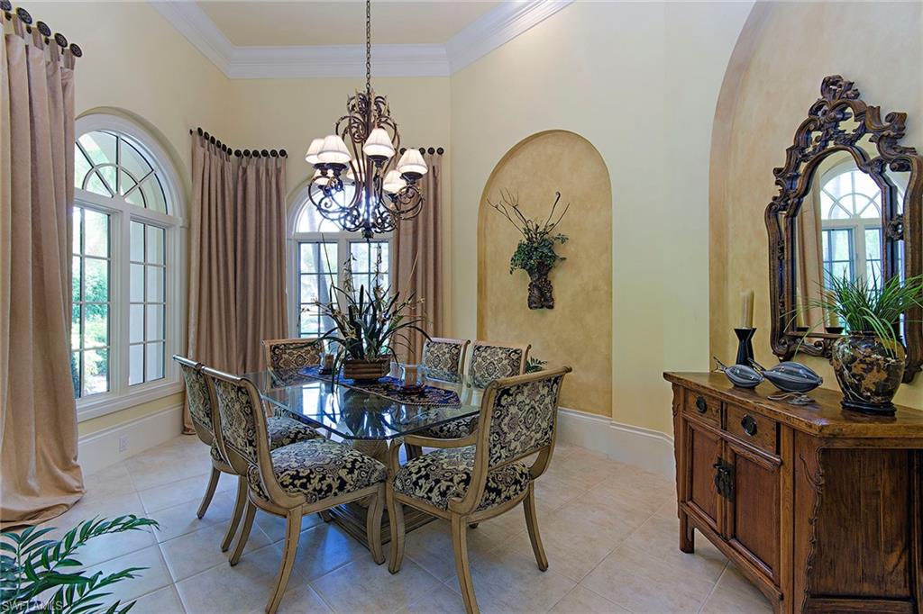 LAS PALMAS - Residential Lease