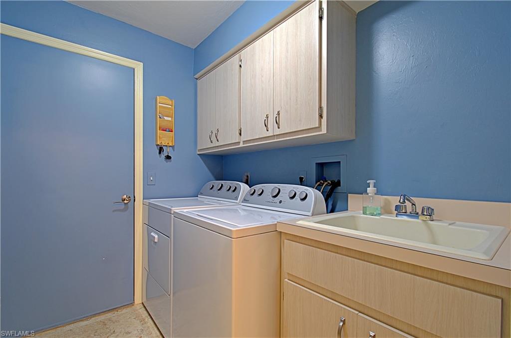 KINGS BAY ESTATES - Residential