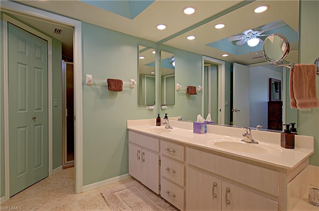 KINGS BAY ESTATES - Residential