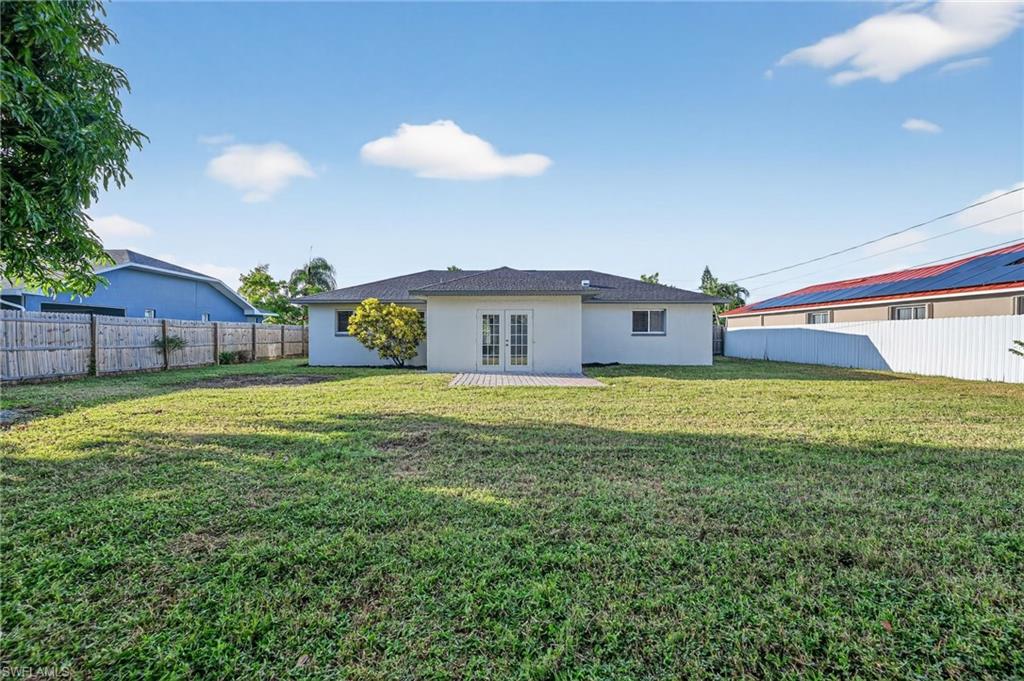 CAPE CORAL - Residential