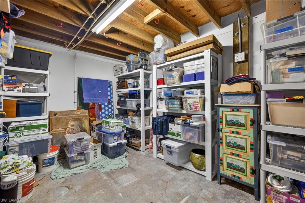 COTTAGE POINT UNREC - Residential