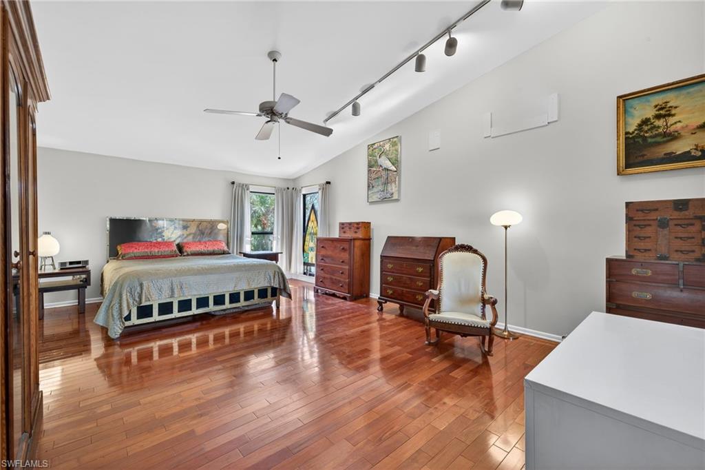 COTTAGE POINT UNREC - Residential