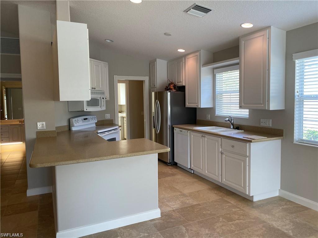 VERONA WALK - Residential