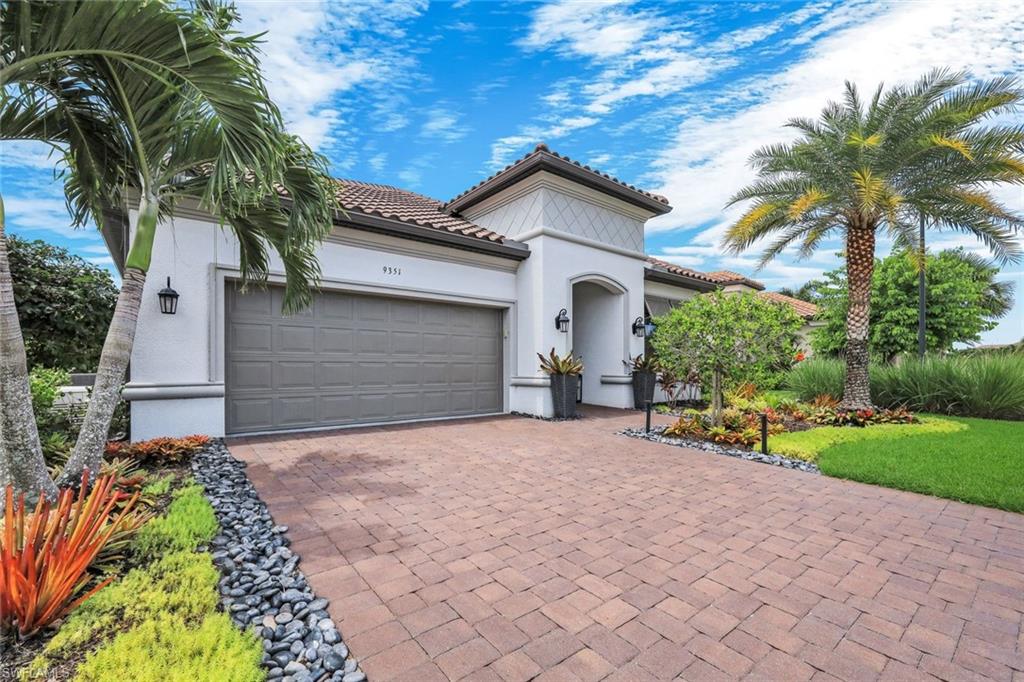 9351 Montelanico LOOP