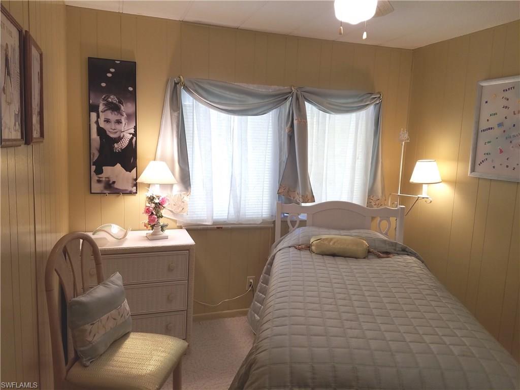 LAZY DAYS MOBILE VILLAGE - Residential